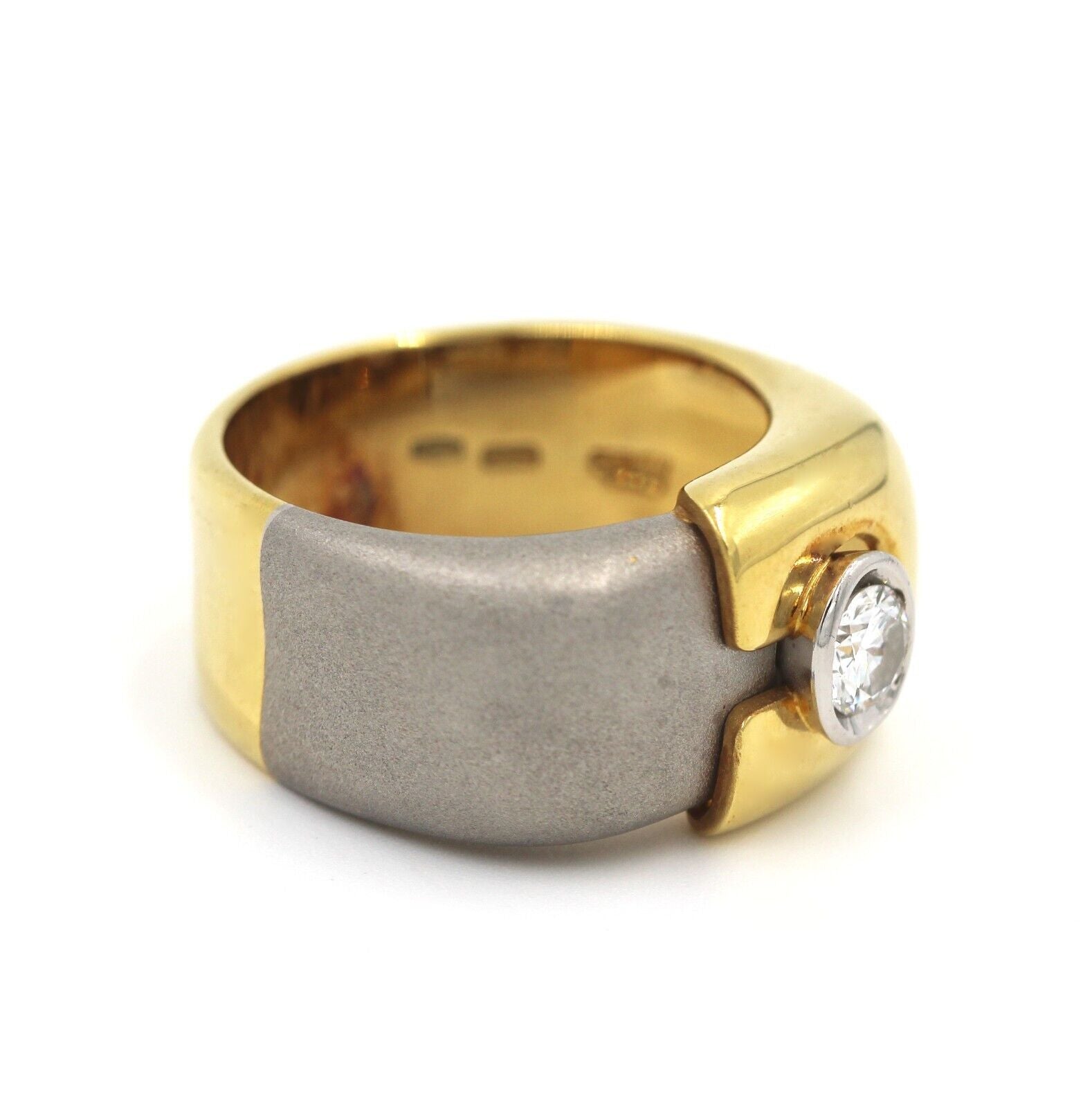 Anello a Fascia in Oro Giallo 18k e Platino con Diamante - 0.37 ct.