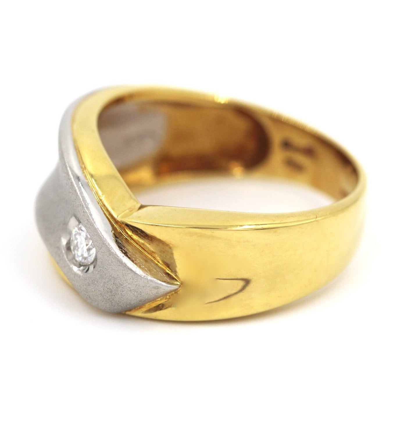 Anello a Fascia in Oro Giallo 18k e Platino con Diamante t Brillante - 0.10 ct.